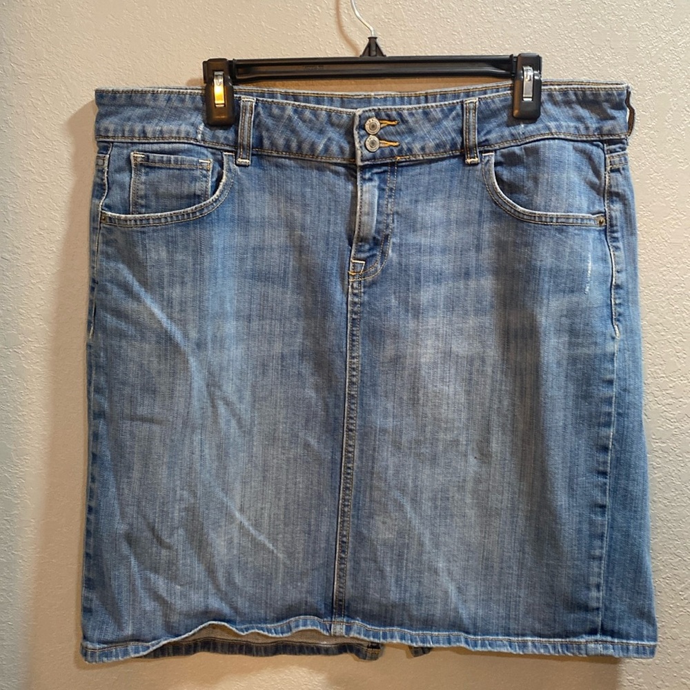 Old Navy Denim Skirt